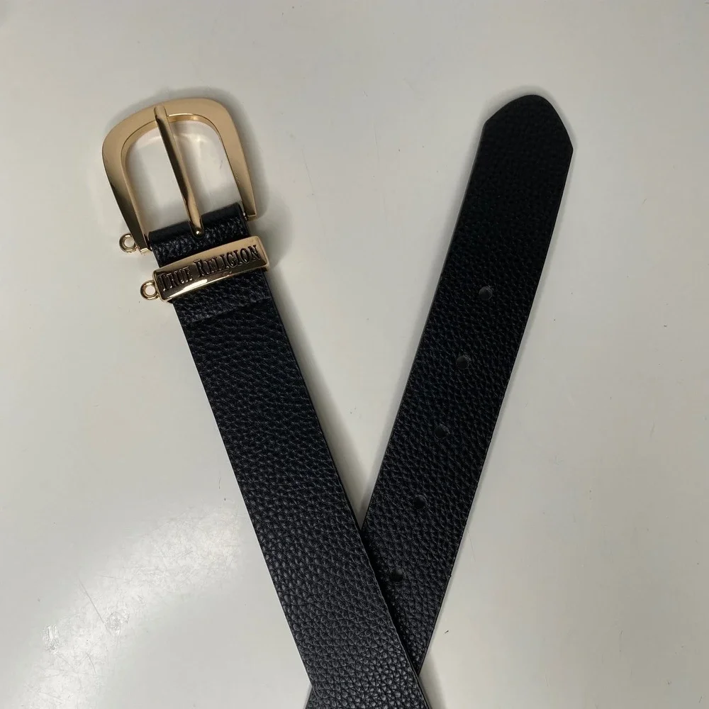 True Religion Textured‎ Vegan Leather Black Belt Gold Buckle Women's Size 38